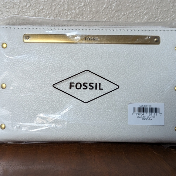Fossil Liza zip around clutch NWT - Picture 5 of 5
